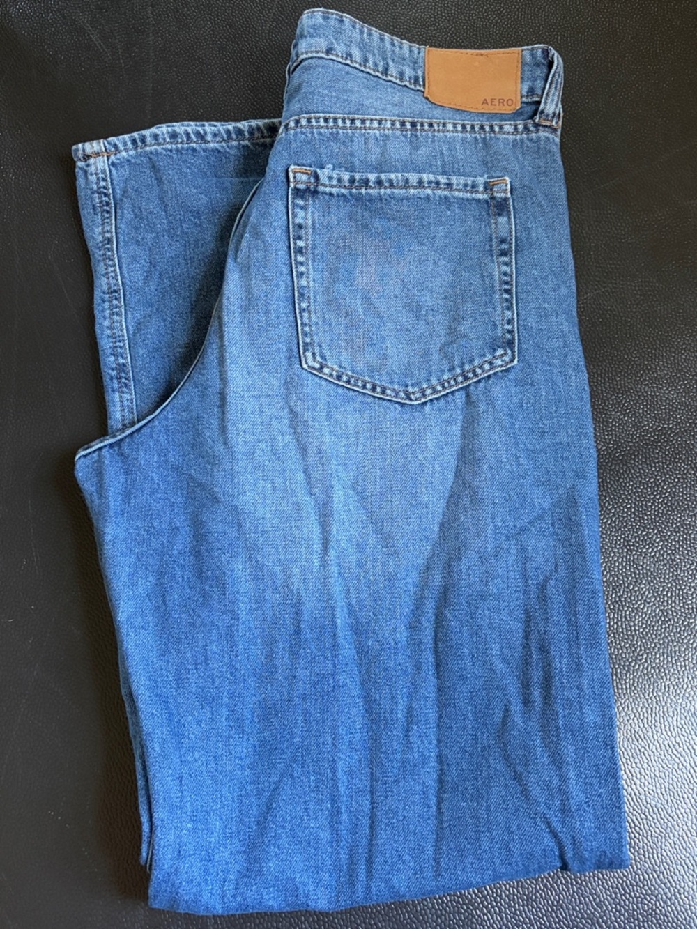 Aeropostale Women's Classic High-Rise Medium Blue Denim Jeans